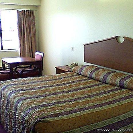 Delux Inn 梅斯基特 客房 照片