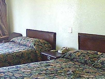 Delux Inn 梅斯基特 外观 照片